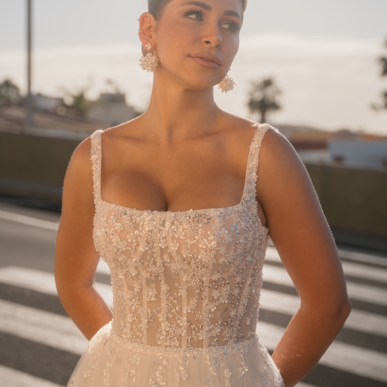 hochzeitskleid-alinie-glitzer-ivory