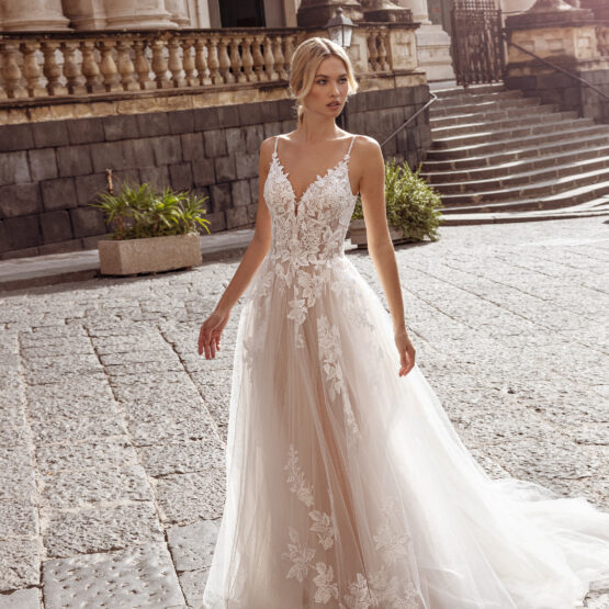 modeca-alinie-nude-brautkleid-tuell