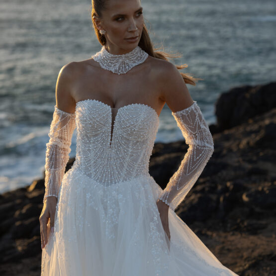 perlenkleid-hochzeitskleid-corsage-alinie-aermel